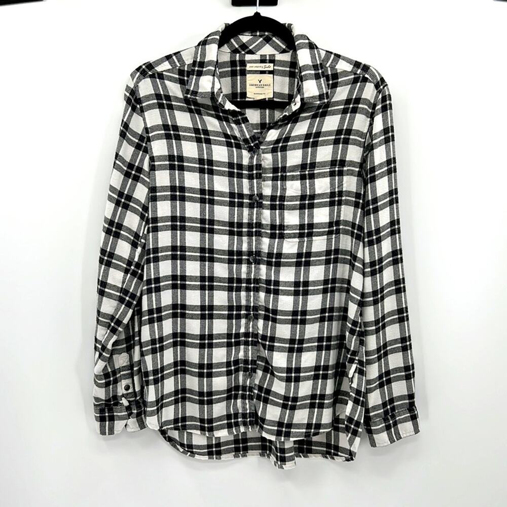 American Eagle Ahh-mazing Soft Boyfriend Fit Flannel - Medium